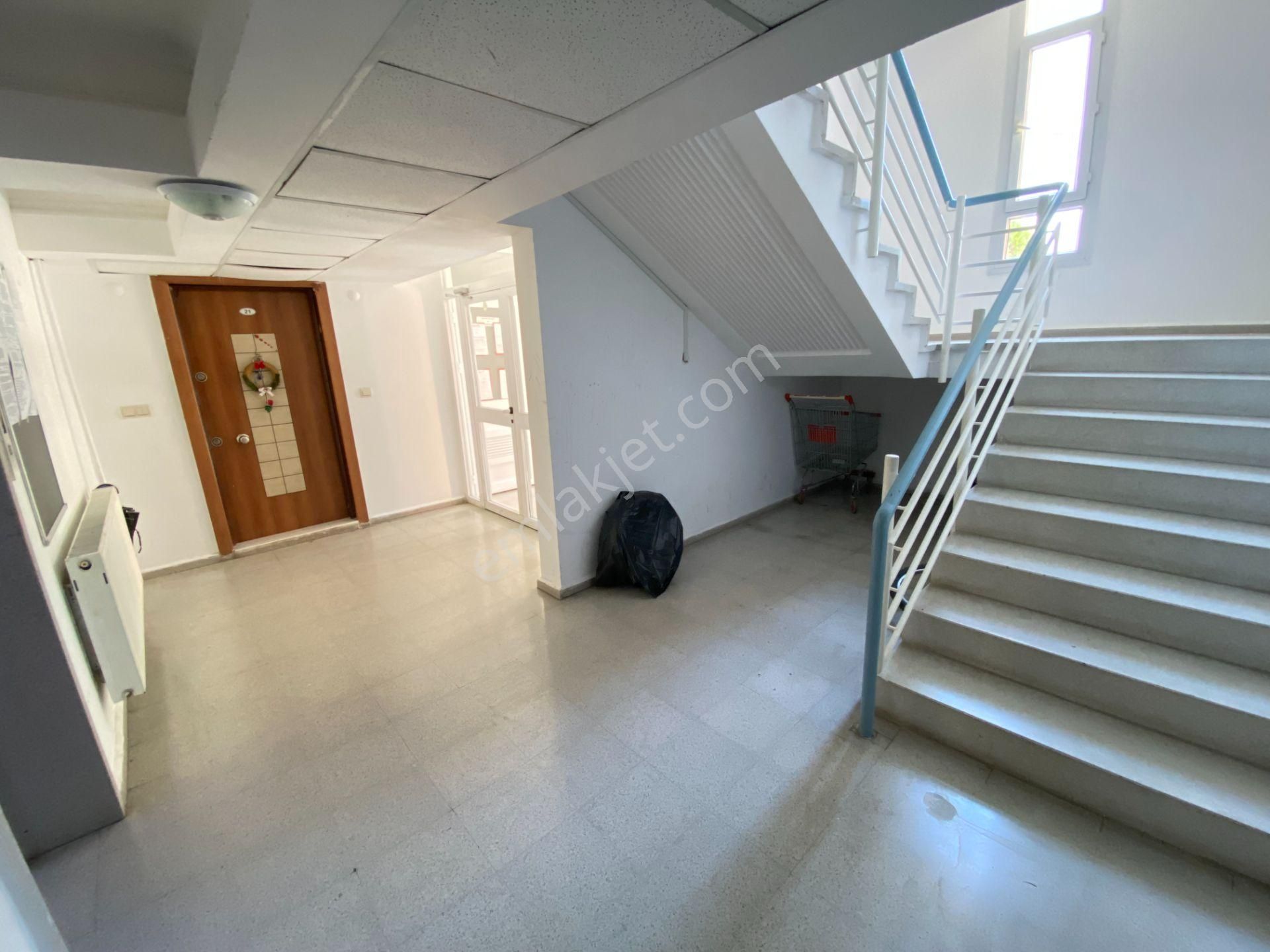 Karşıyaka Yüksek Vadi Sitesinde Satılık 25043 Adada Arakat 3+1 - Görsel 34