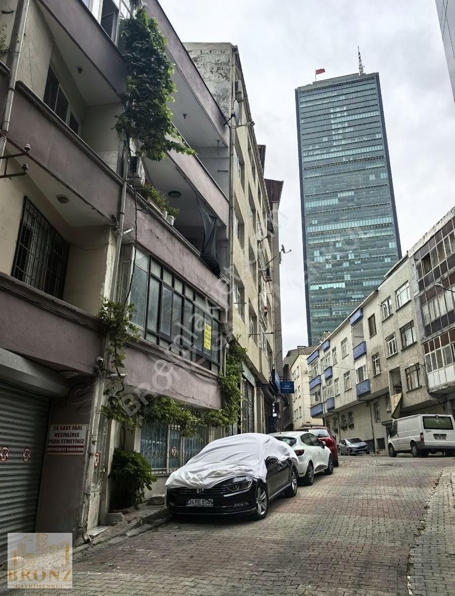 4.levent Metroya Çok Yakın Sapphire Avm Arkası 3+1 Ferah Daire