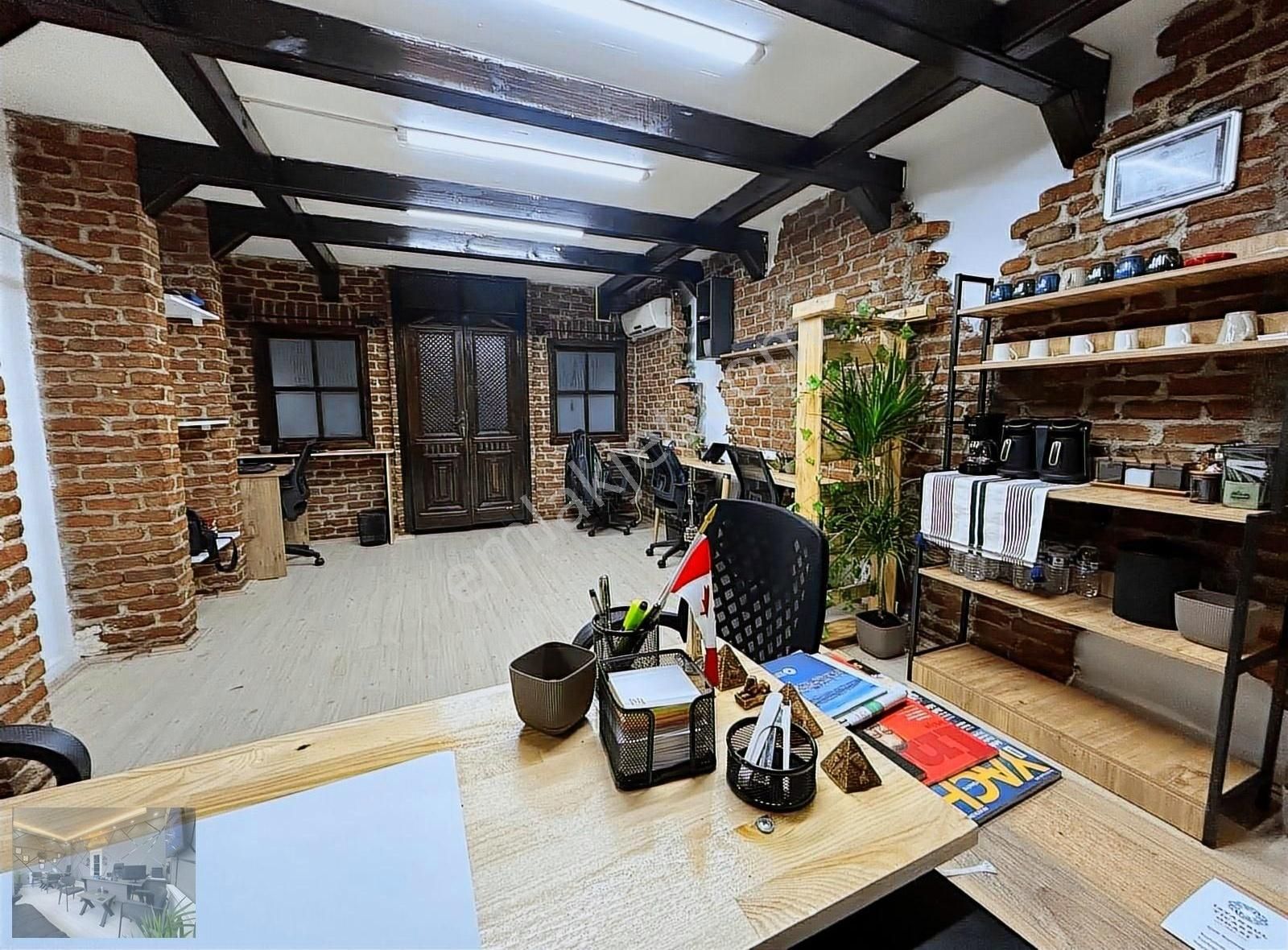 Şişli Meşrutiyet Mah. Pasaj İçi 1. Kat 40m² Dükkan