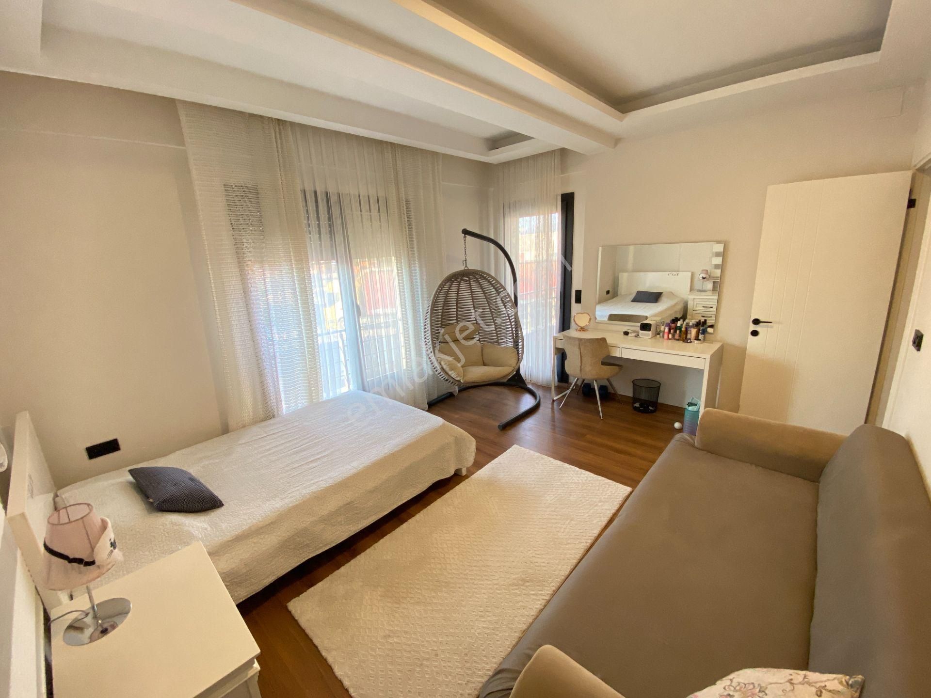 Manisa Akhisar Novada Avm Yanı Satılık Havuzlu Villa - Görsel 24