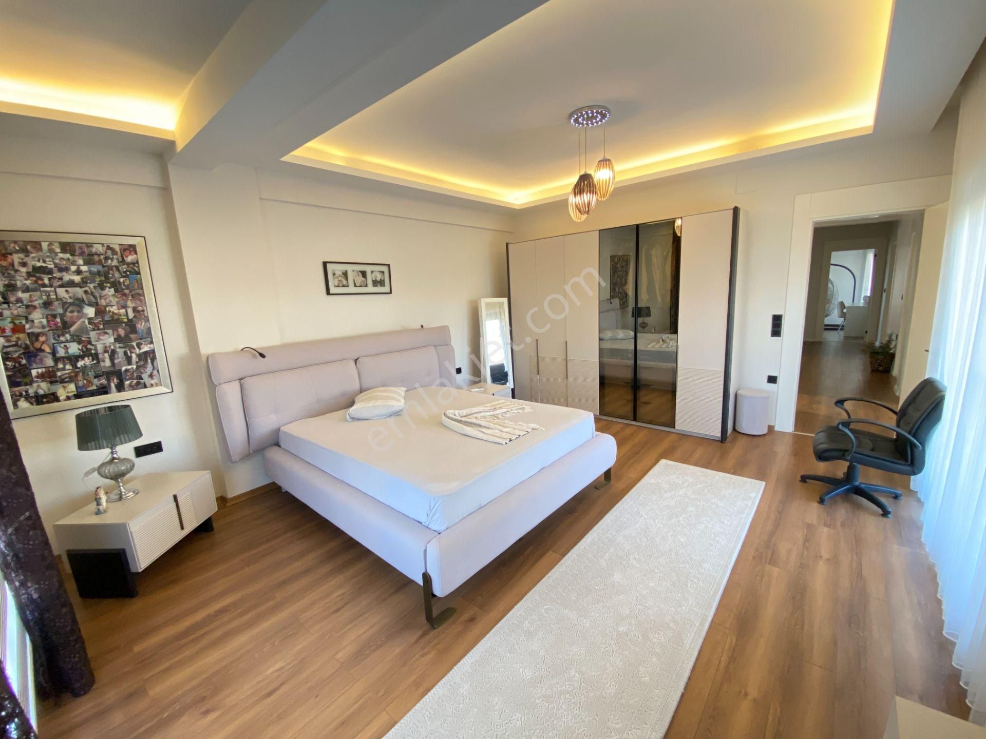 Manisa Akhisar Novada Avm Yanı Satılık Havuzlu Villa - Görsel 19