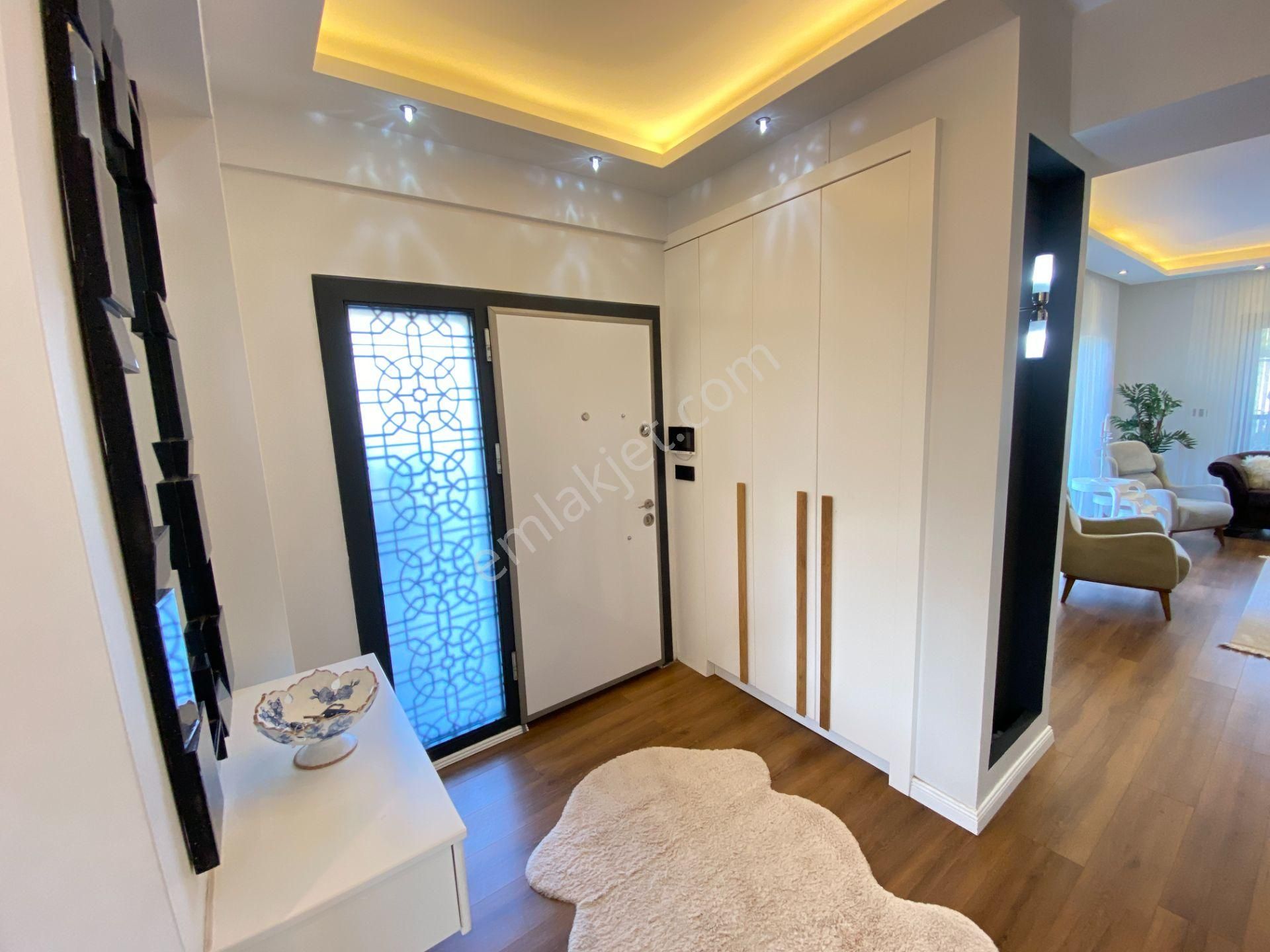 Manisa Akhisar Novada Avm Yanı Satılık Havuzlu Villa - Görsel 14