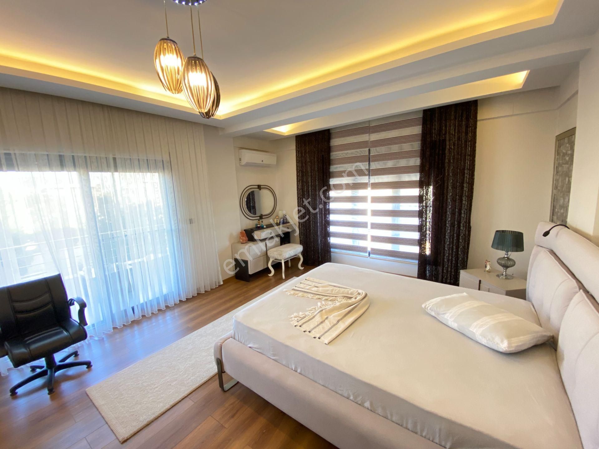 Manisa Akhisar Novada Avm Yanı Satılık Havuzlu Villa - Görsel 18