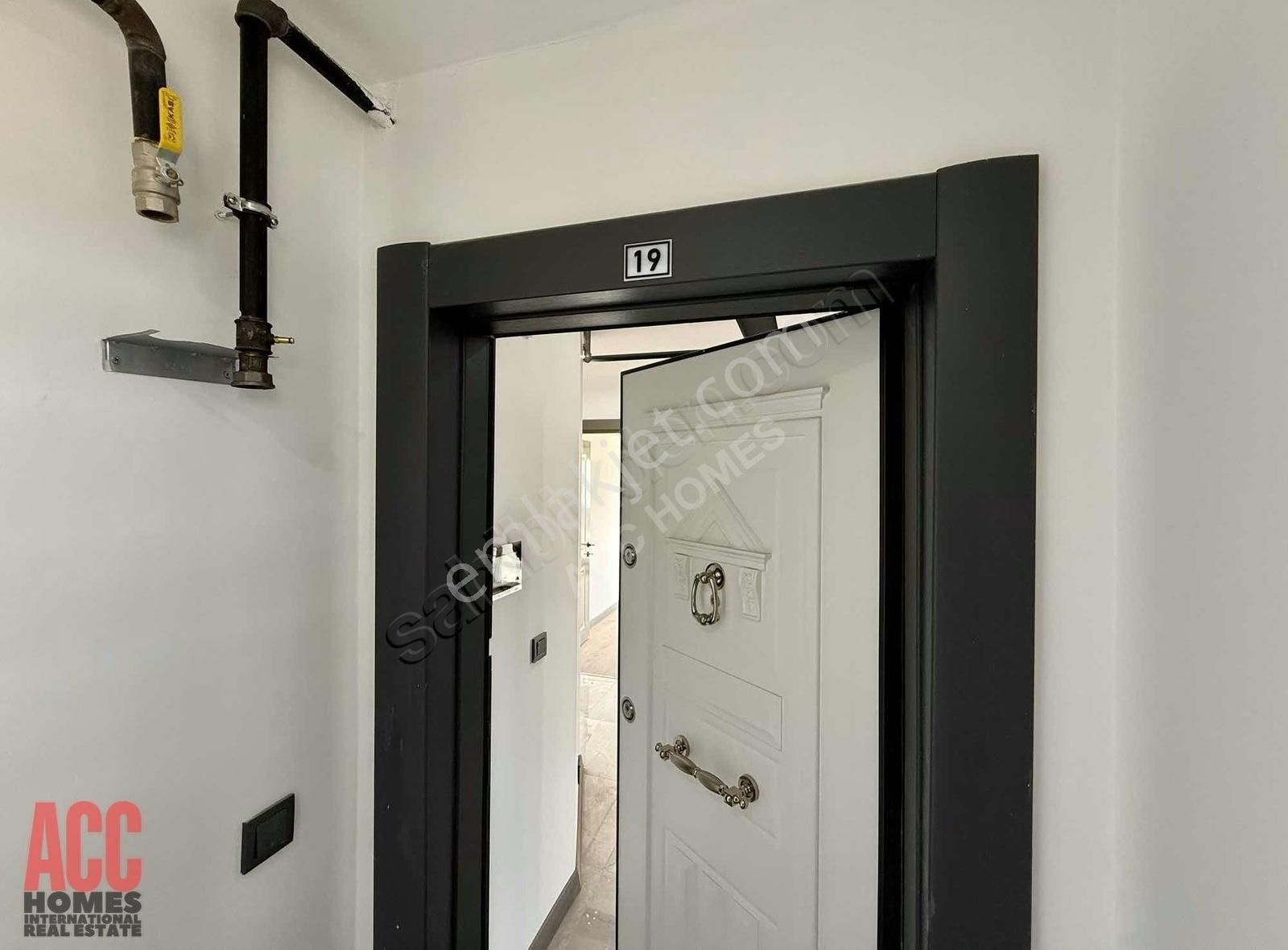 Acc Homes'tan Altıntaş'ta 3 Bloklu Nezih Site İskanlı 2+1 Daire - Görsel 2