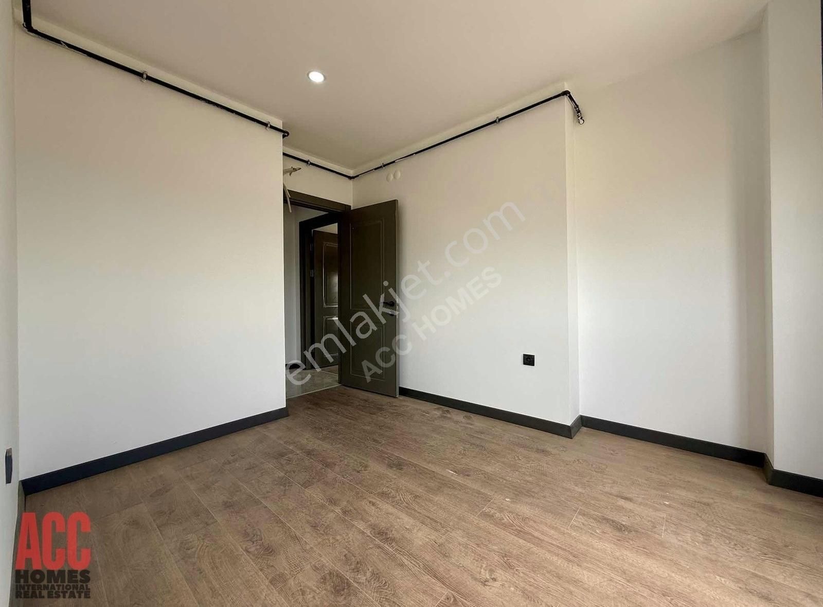 Acc Homes'tan Altıntaş'ta 3 Bloklu Nezih Site İskanlı 2+1 Daire - Görsel 11