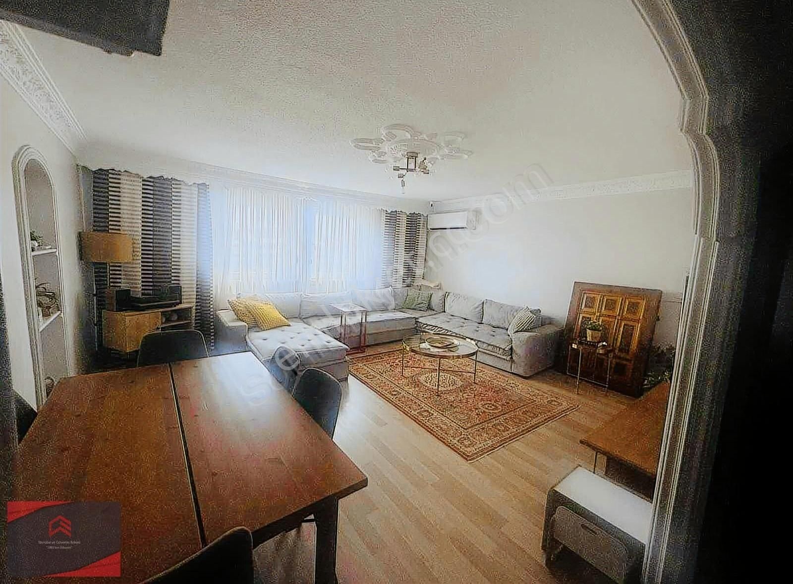Yunus Emre Sitesinde 3+1 Doğu Cephe Tadilatlı Satılık Daire