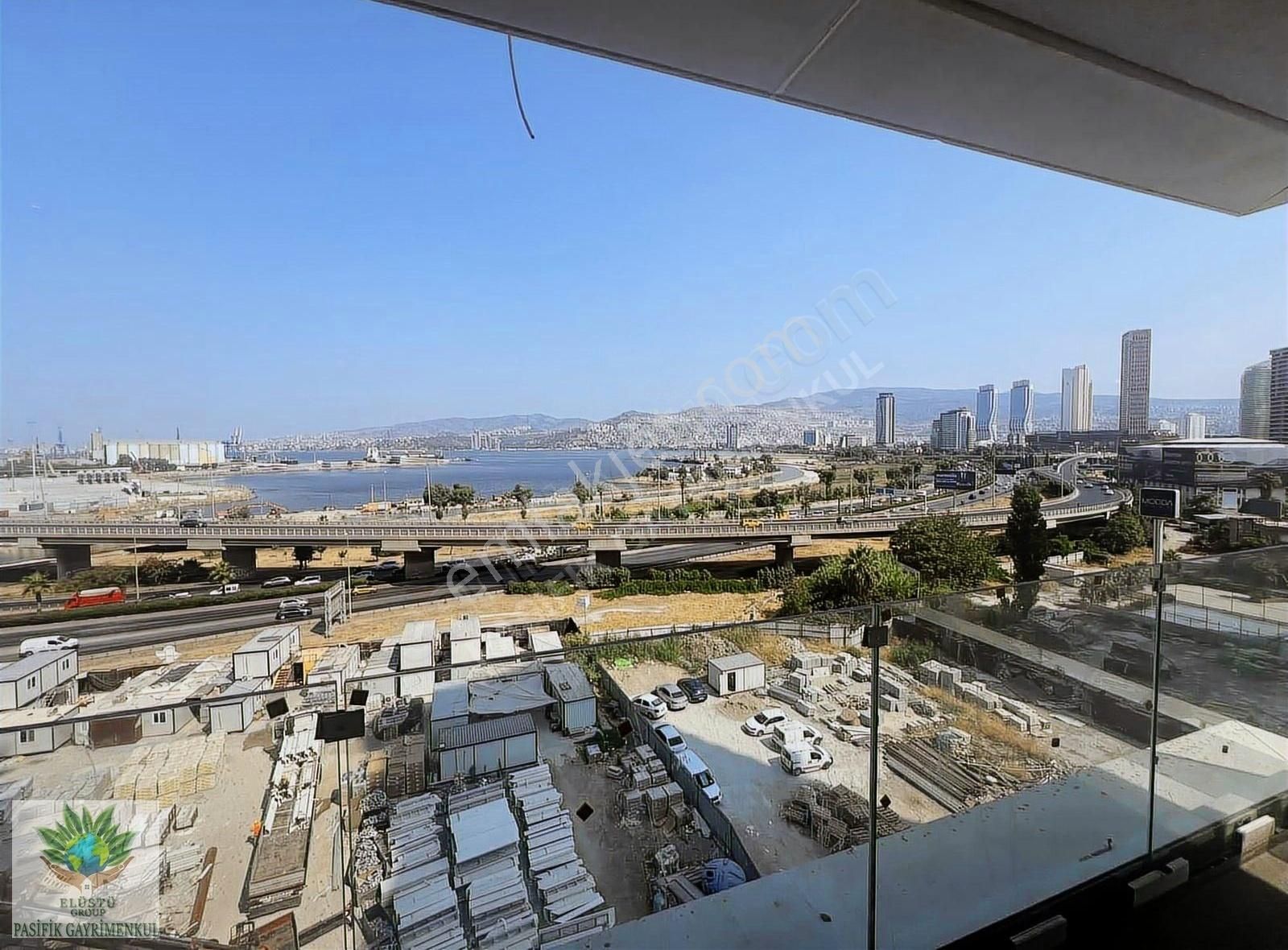 Pasifikten Mia Port Projesinde Satılık Körfez Manzaralı 2+1 - Görsel 25