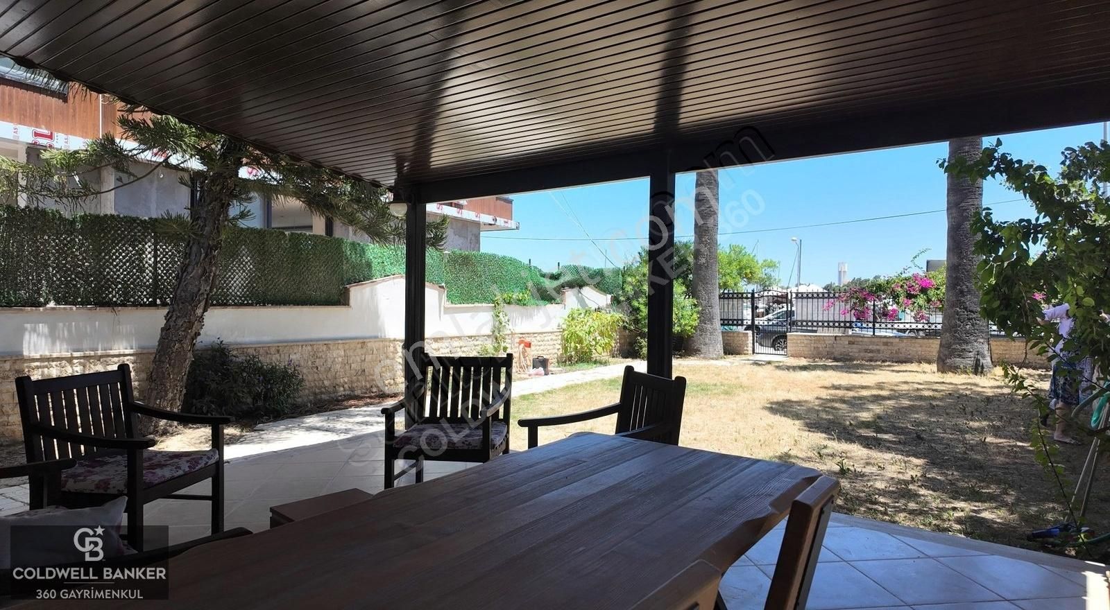 Urla Çeşmealtı'nda Denizin Tam Karşısnda Satılık Müstakil Villa - Görsel 24