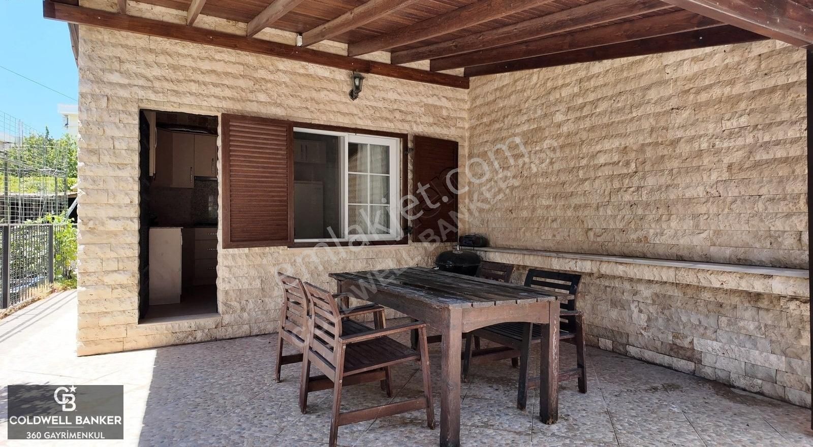 Urla Çeşmealtı'nda Denizin Tam Karşısnda Satılık Müstakil Villa - Görsel 9