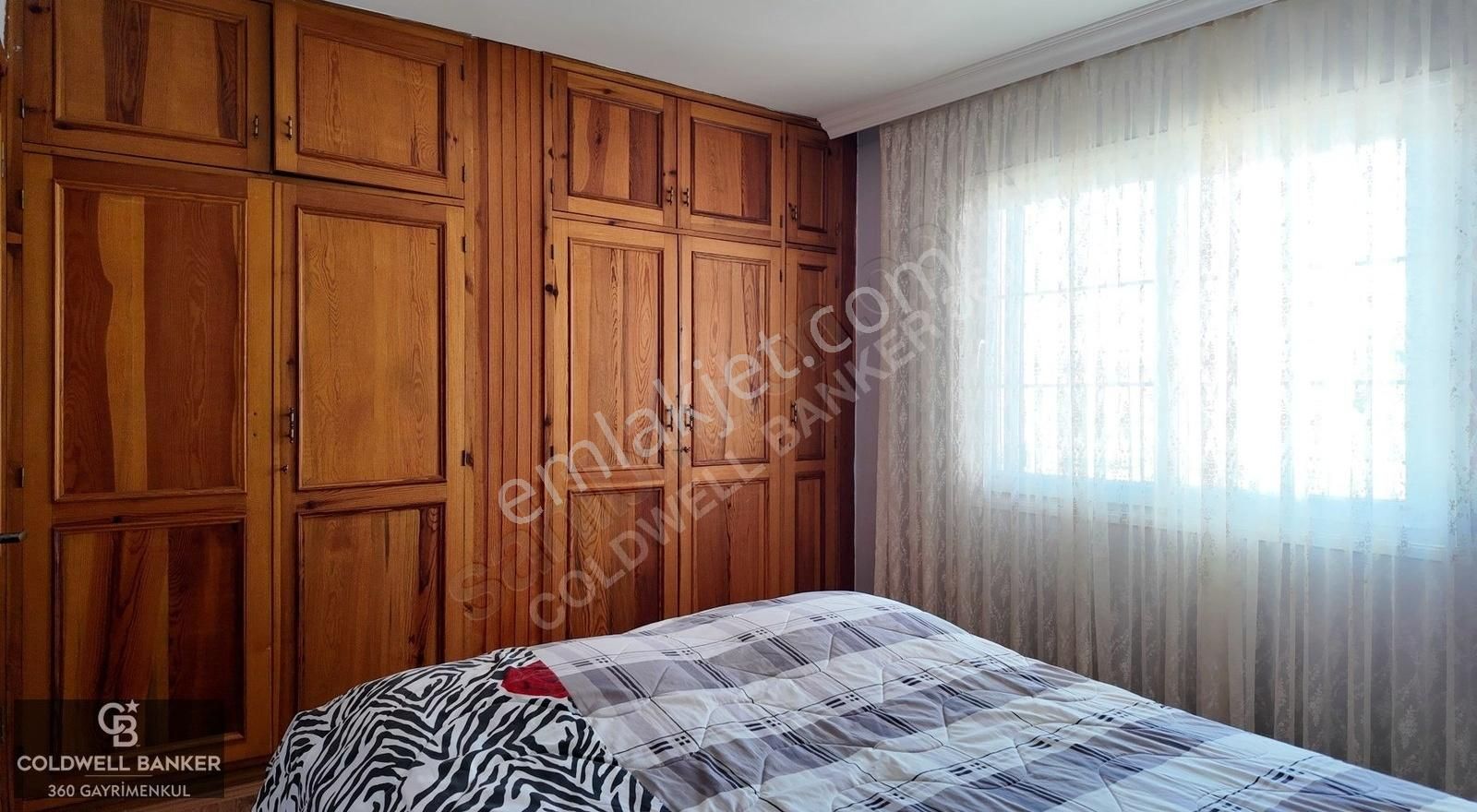 Urla Çeşmealtı'nda Denizin Tam Karşısnda Satılık Müstakil Villa - Görsel 29