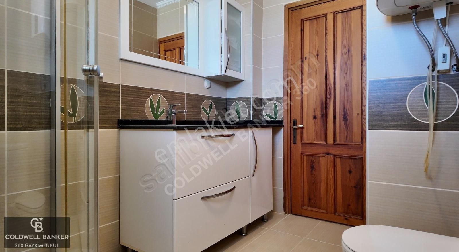 Urla Çeşmealtı'nda Denizin Tam Karşısnda Satılık Müstakil Villa - Görsel 30