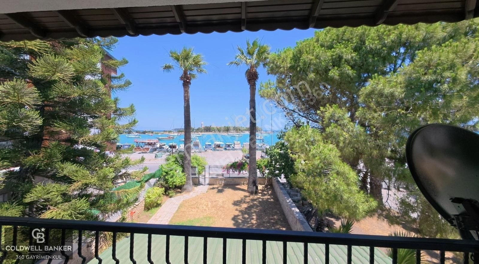 Urla Çeşmealtı'nda Denizin Tam Karşısnda Satılık Müstakil Villa - Görsel 17