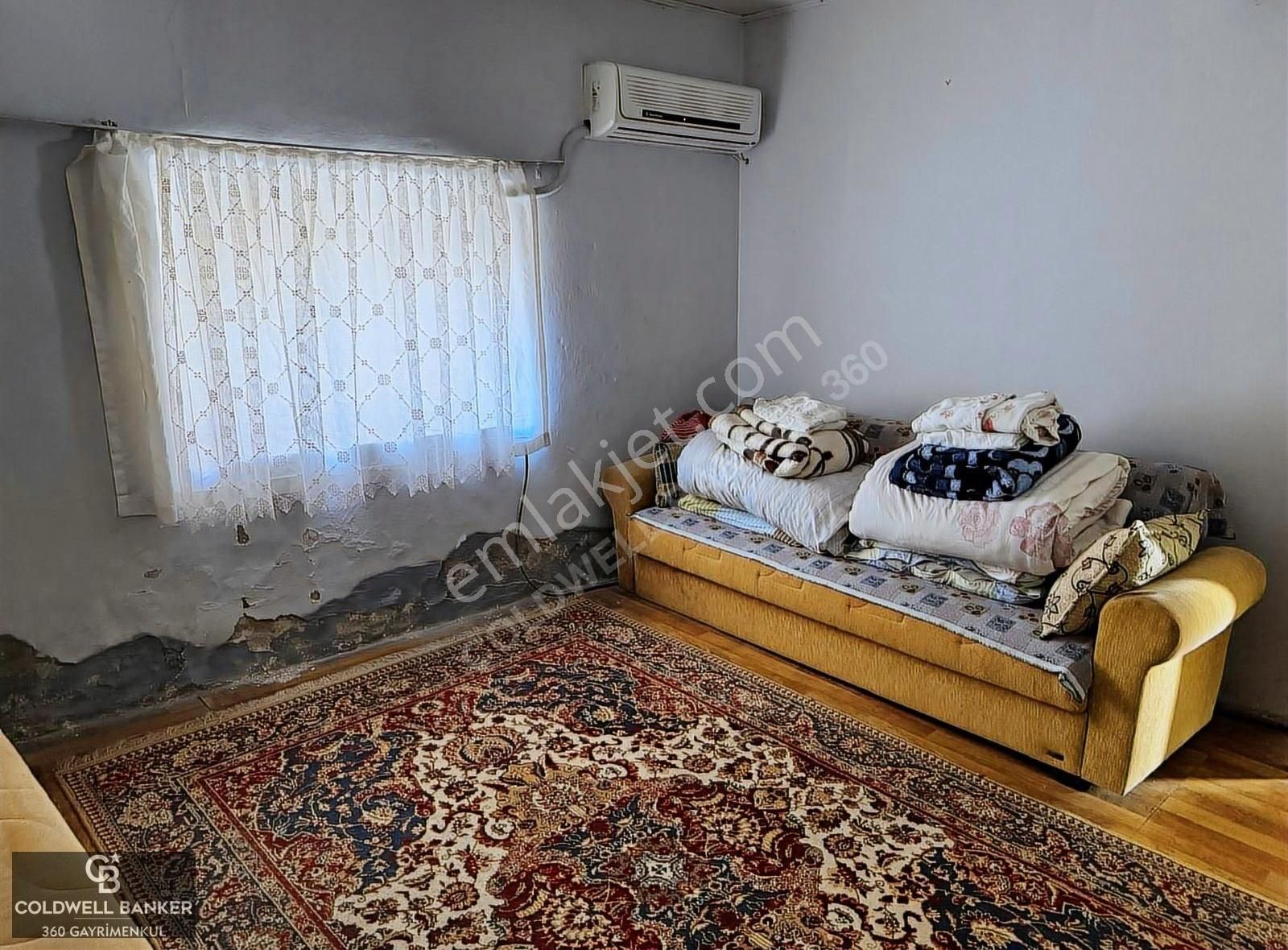 Alaçatı Çarşının Kalbinde Yatırımlık Taşınmaz! - Görsel 7