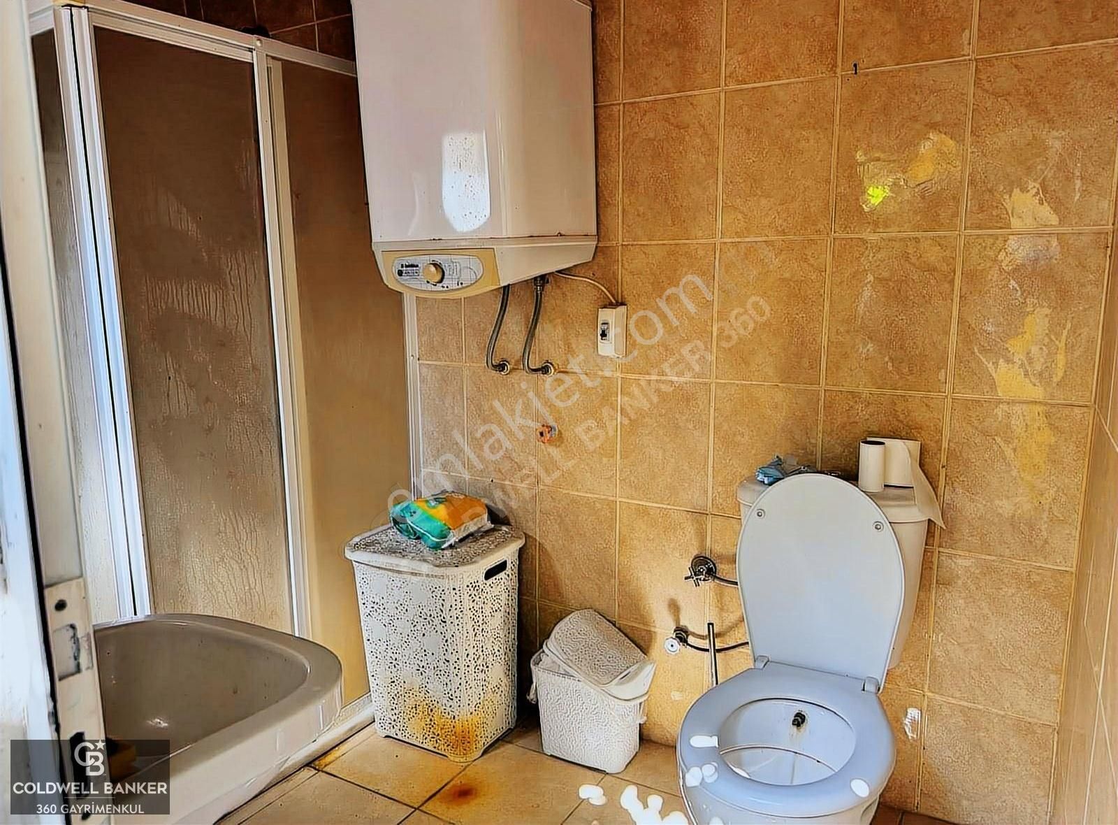 Alaçatı Çarşının Kalbinde Yatırımlık Taşınmaz! - Görsel 9