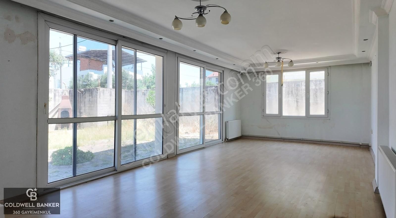 İzmir Menderes Kısık'ta Satılık 6+1 Tripleks Ev - Görsel 19