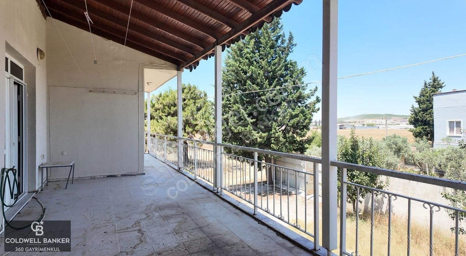 İzmir Menderes Kısık'ta Satılık 6+1 Tripleks Ev - Görsel 20