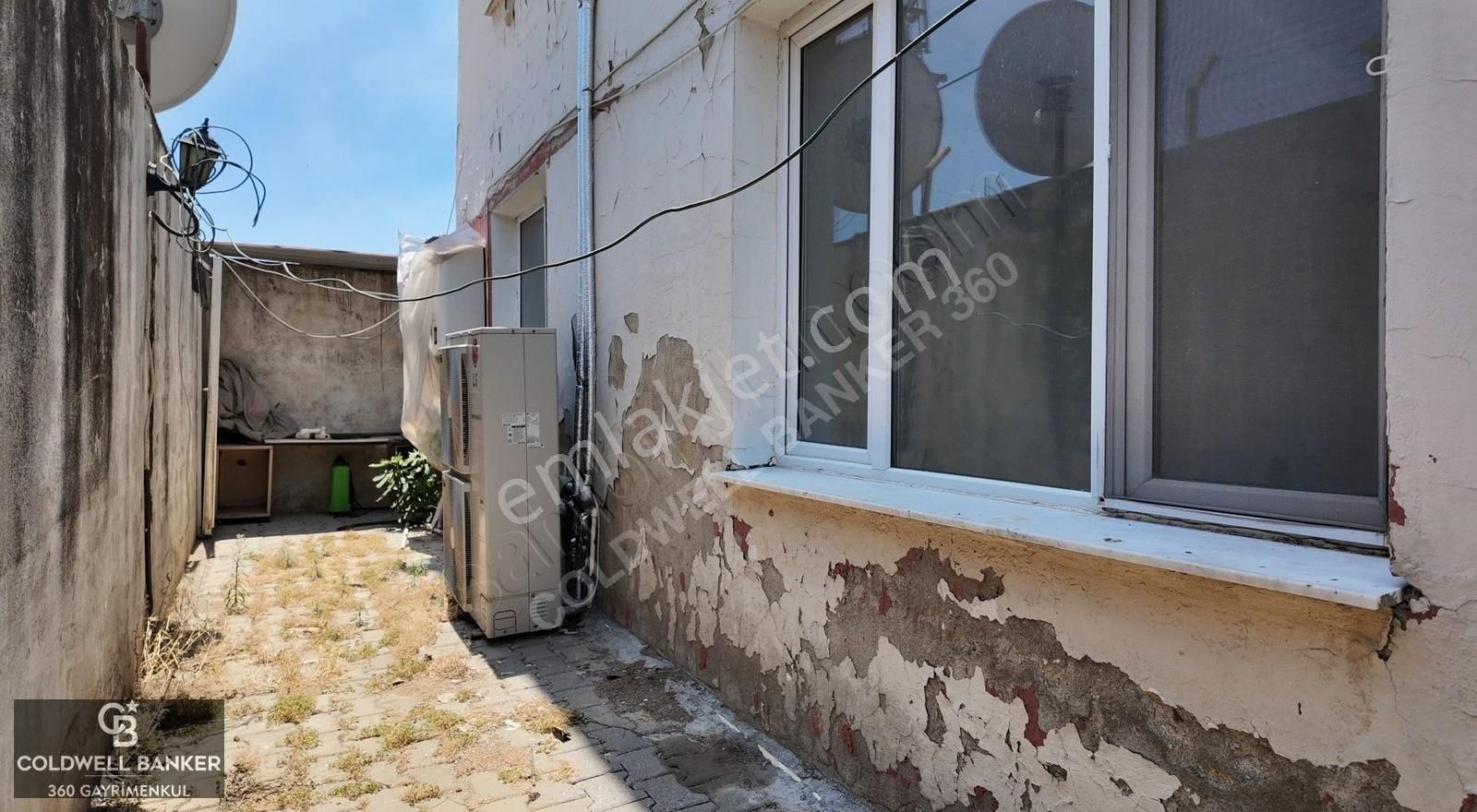 İzmir Menderes Kısık'ta Satılık 6+1 Tripleks Ev - Görsel 8