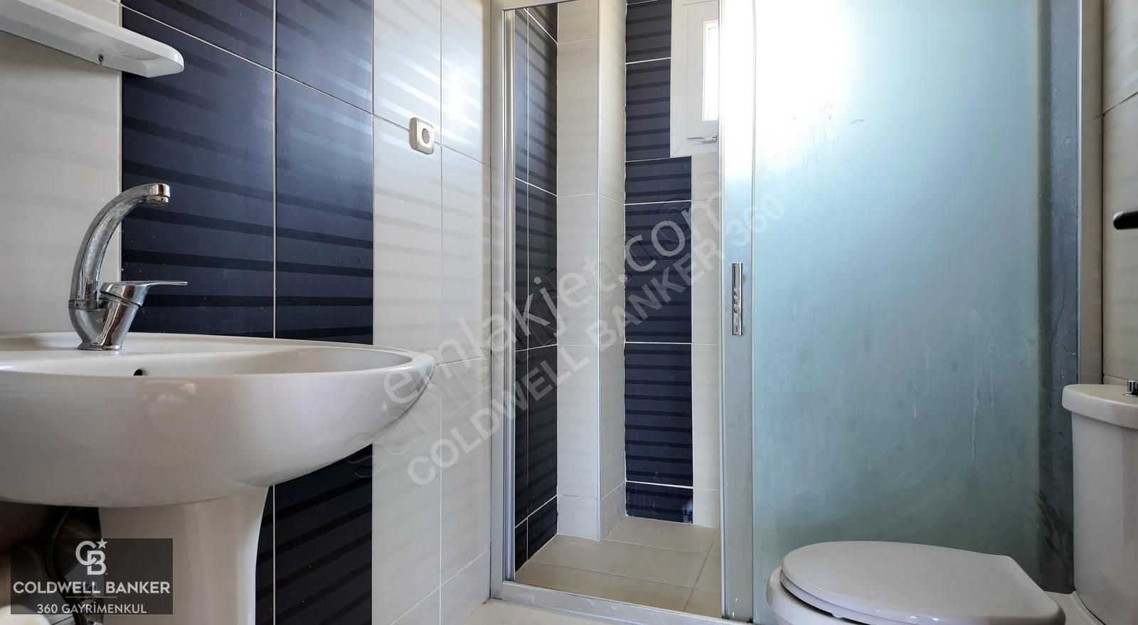 İzmir Menderes Kısık'ta Satılık 6+1 Tripleks Ev - Görsel 25