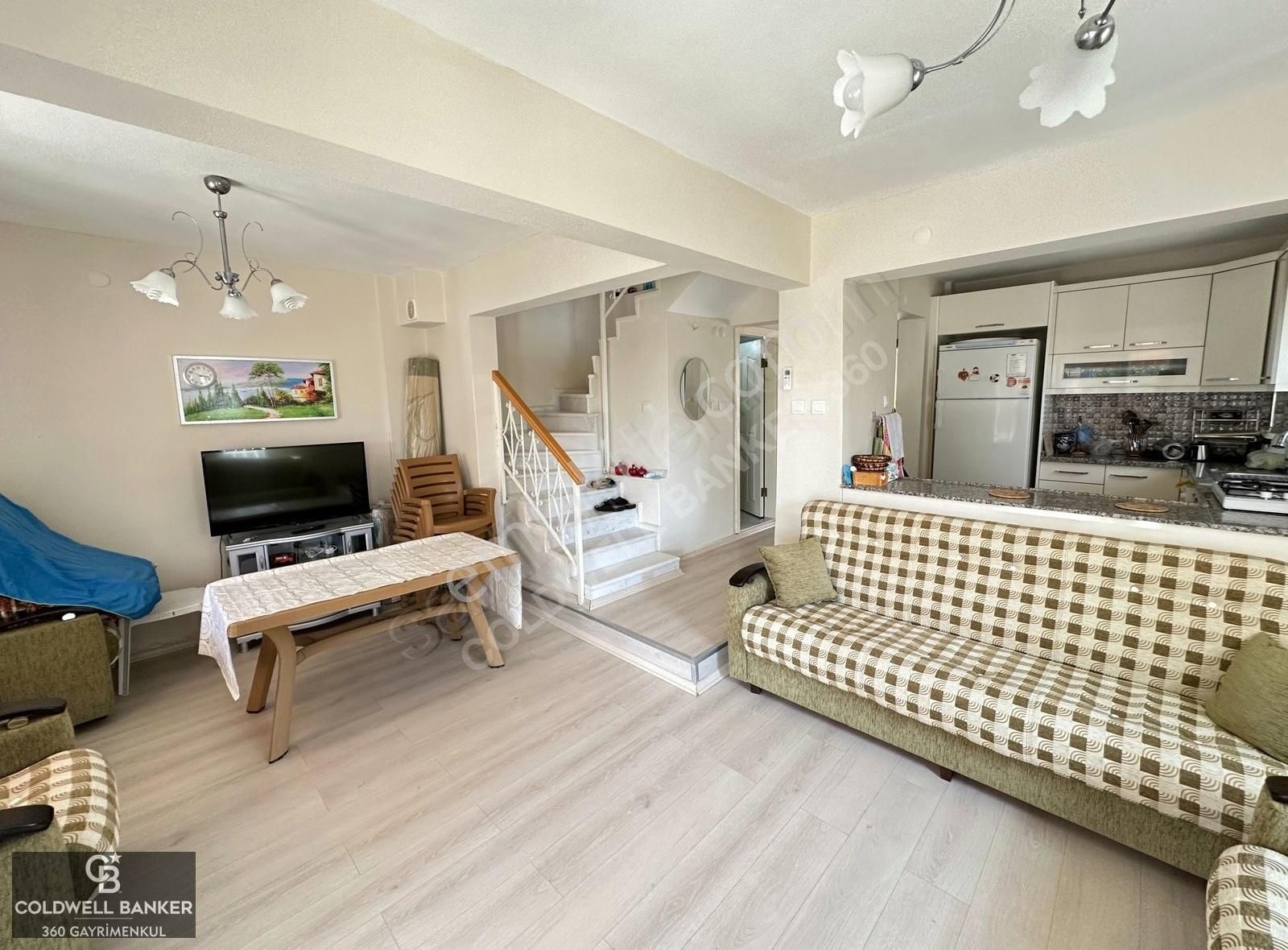 Çeşme Reisdere'de Huzurlu Ve Geniş Peyzajlı 3+1 Satılık Villa - Görsel 3