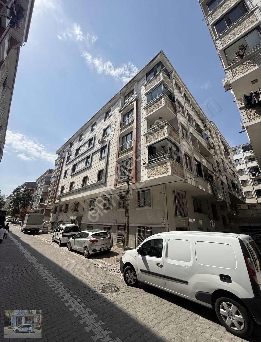 Ufuk Caddesinin Dibinde Butik Sitede Kelepir Daire - Görsel 10