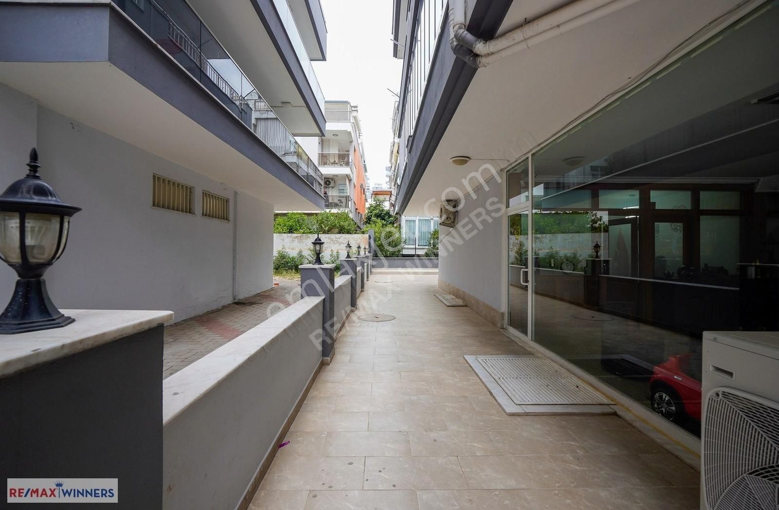 Altınkum'da Full Tadilatlı Satılık 2+1 - Görsel 19