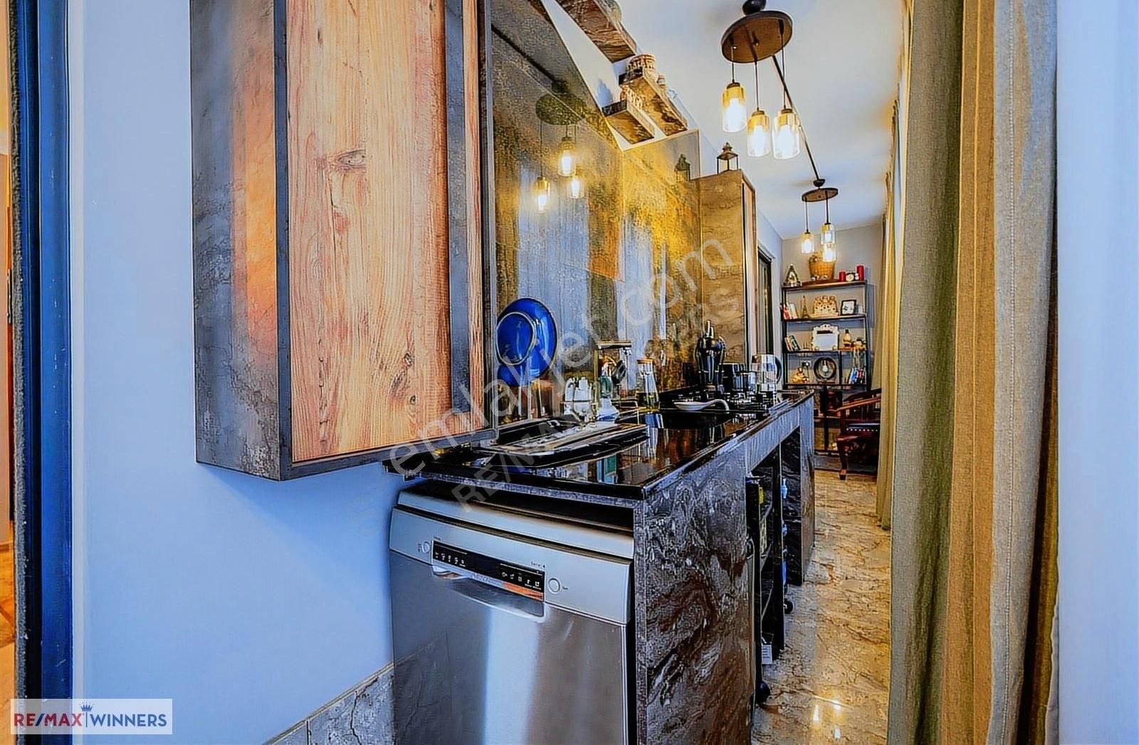 Altınkum'da Full Tadilatlı Satılık 2+1 - Görsel 42