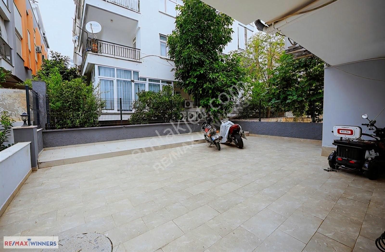 Altınkum'da Full Tadilatlı Satılık 2+1 - Görsel 11