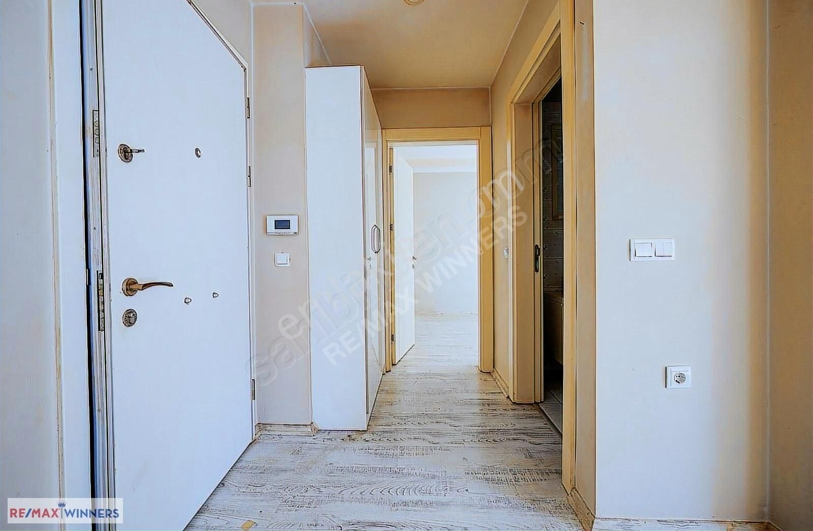 Konyaltı Hurmada Satılık 1+1,hastane Karşısı Yola Cephe,havuzlu - Görsel 12