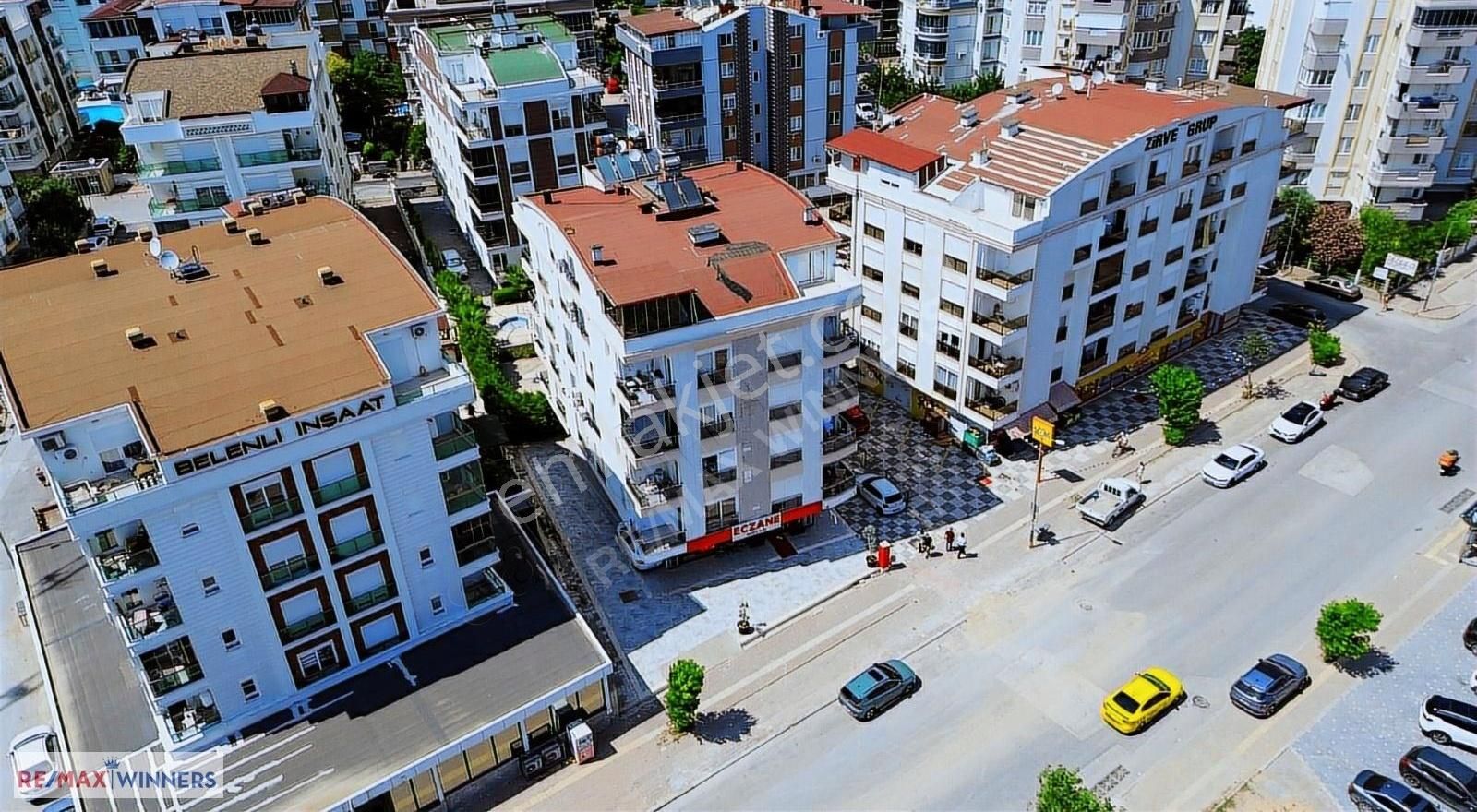 Konyaltı Hurmada Satılık 1+1,hastane Karşısı Yola Cephe,havuzlu - Görsel 3