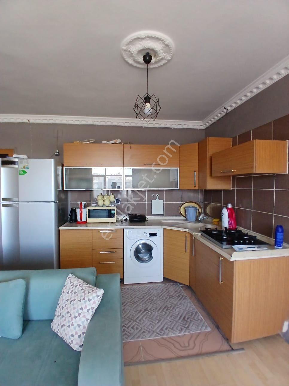 Beyazevler Girişi Barajyolu 1+1 Eşyalı Apartman Dairesi