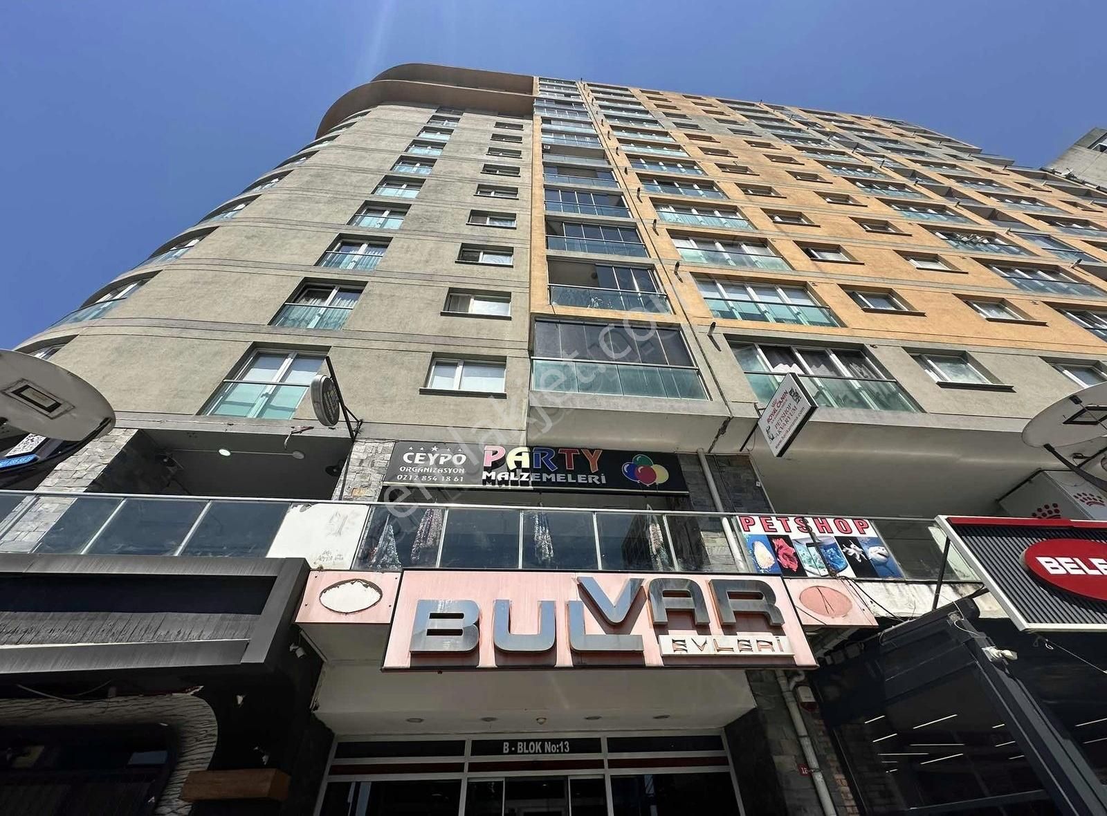 Re/max Gelişimden Bulvar Evleri B Blok Büyük Tip Cadde Cephe