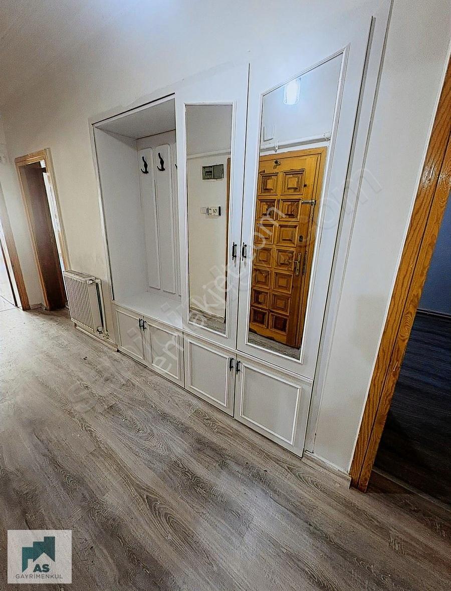 Isparta Çarşı Merkez De Ara Kat 3+1 Satılık Daire - Görsel 12