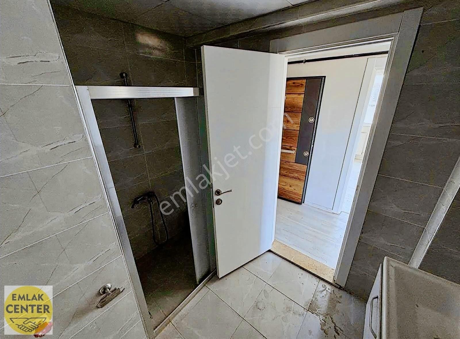 Emlak Center'dan Muradiye Mah Yeni Yaşam Sitesinde Satılık 2+1 - Görsel 13