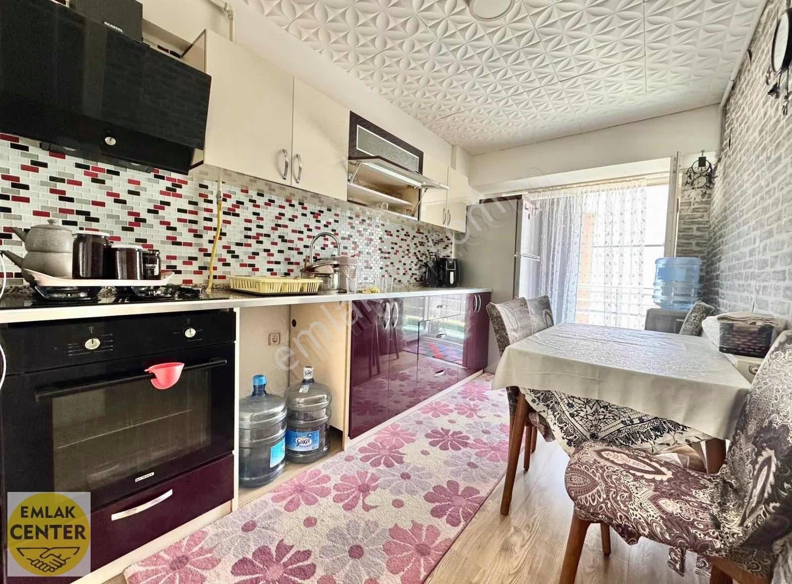 Emlak Center'dan Muradiye Mah Satılık Site İçinde 3+1 Daire - Görsel 3