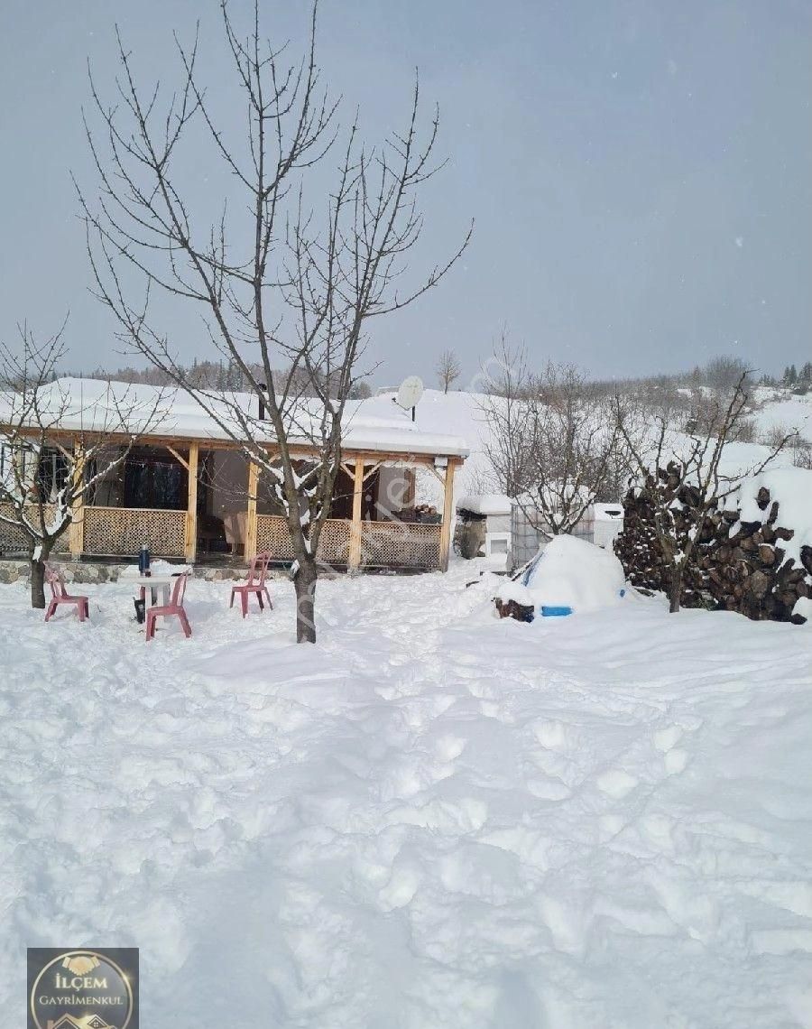 Karamürsel Akçat Mah Satılık Bahçeli Ev