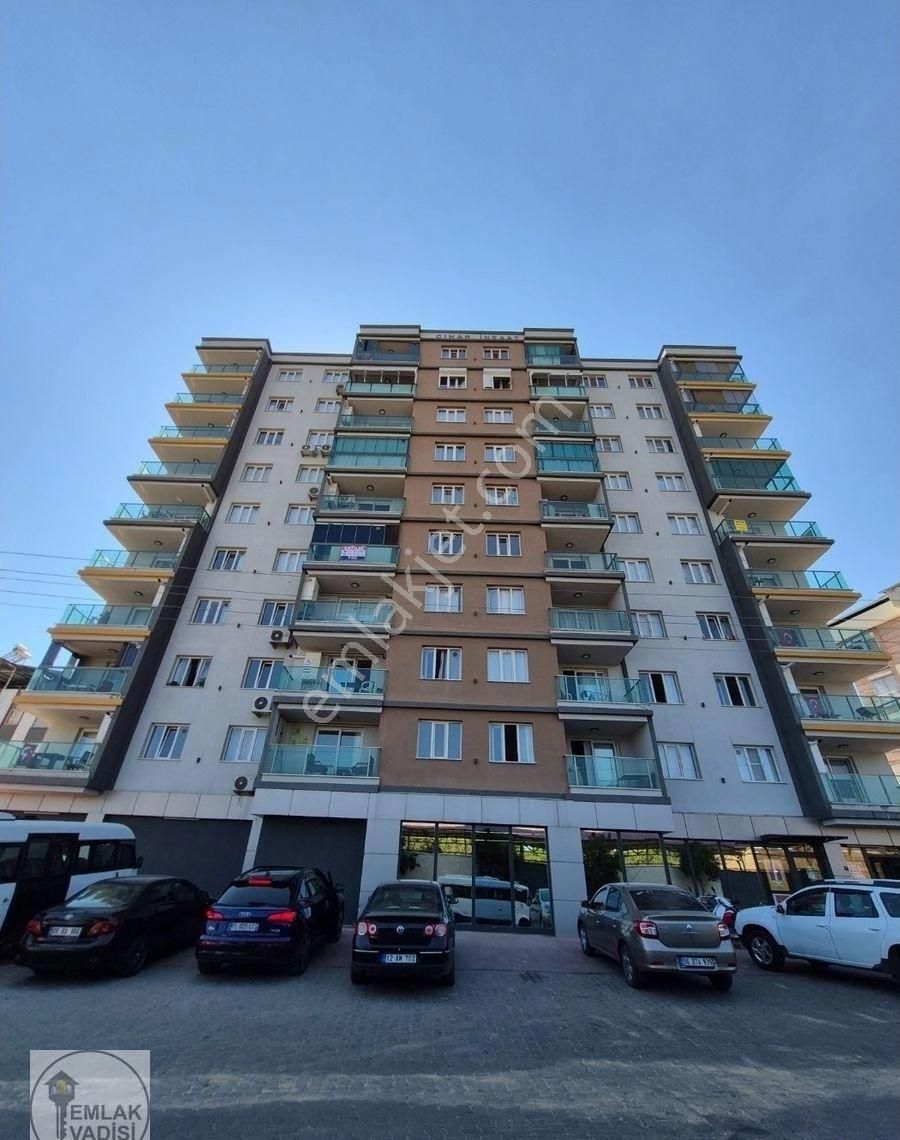 Pınarbaşı Mah.'de Site İçerisinde 2+1 Satılık Daire