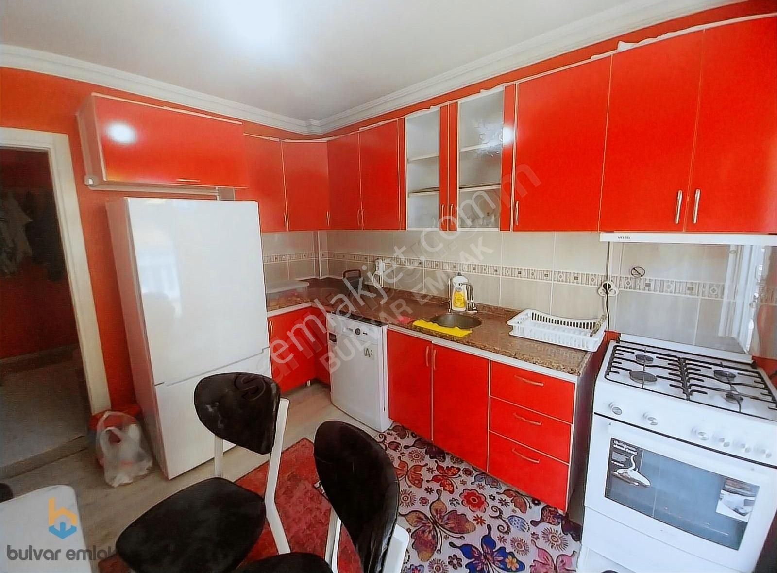 Kırklareli Vilayet Meydanı Yanı Full Eşyalı Kiralık 2+1 Daire