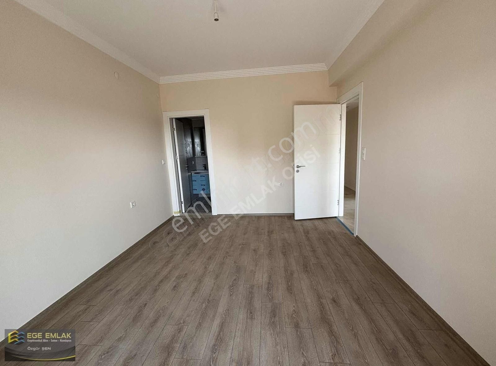 Ege Emlak Vera Park Evlerinde Kiralık Daire