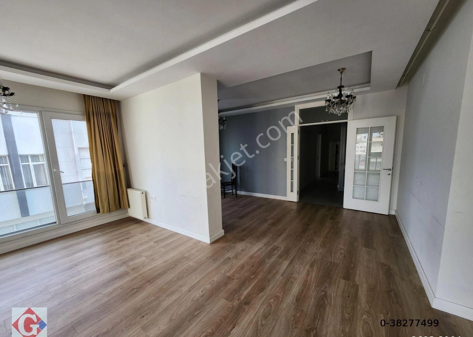 Görgün'den Yüzevler'de 220m2 4+1 Otoparklı Lüks Çatı Dubleksi - Görsel 9