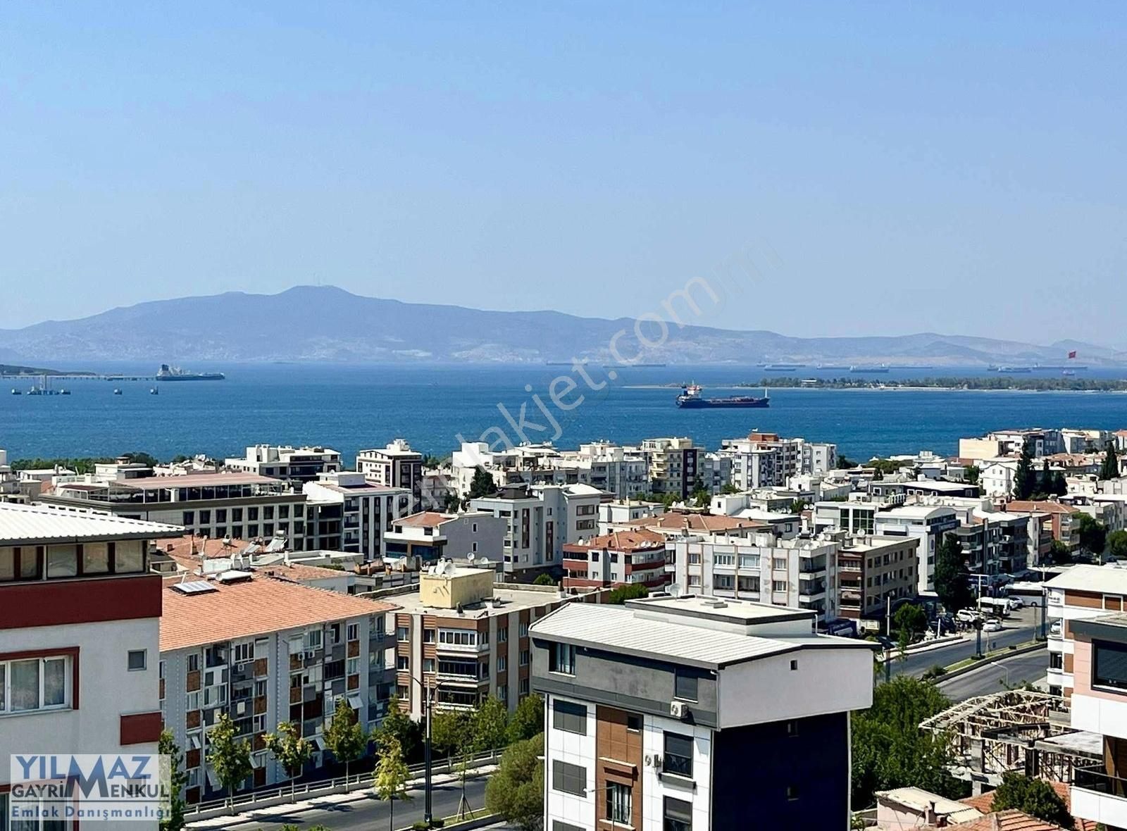 Deniz Ve Orman Manzaralı , Asansörlü 3+1 Geniş Satılık Daire