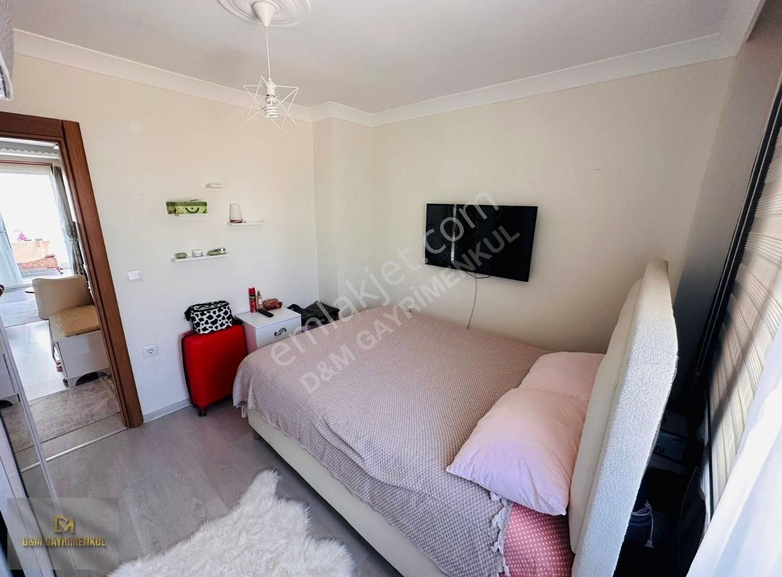 Akbuk Merkezde Butik Sıtede Fulesyalı Havuzlu Acil Satlık Daire - Görsel 8