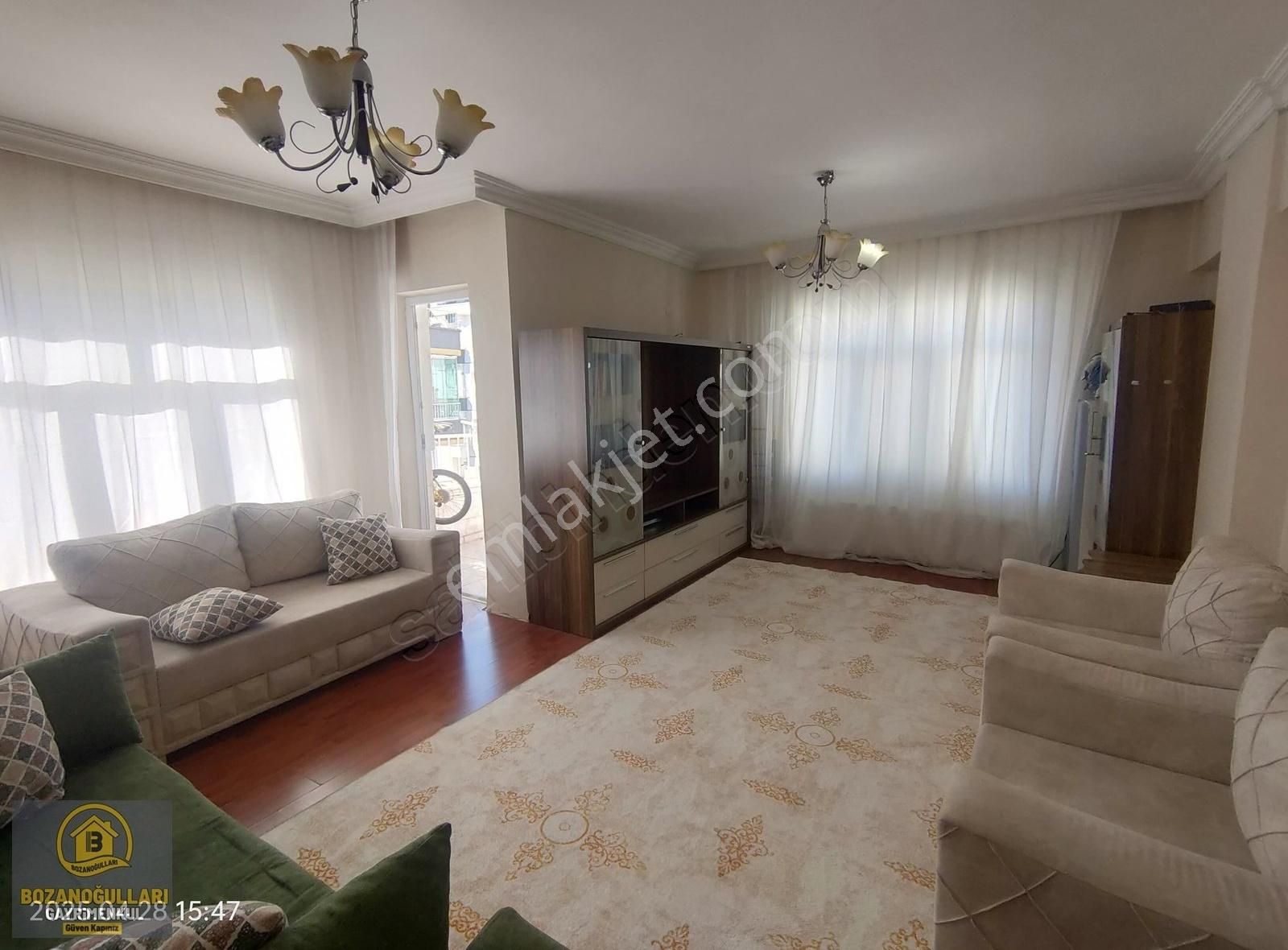 Batıkent Sitesinde Bakımlı Ara Kat Satılık Daire