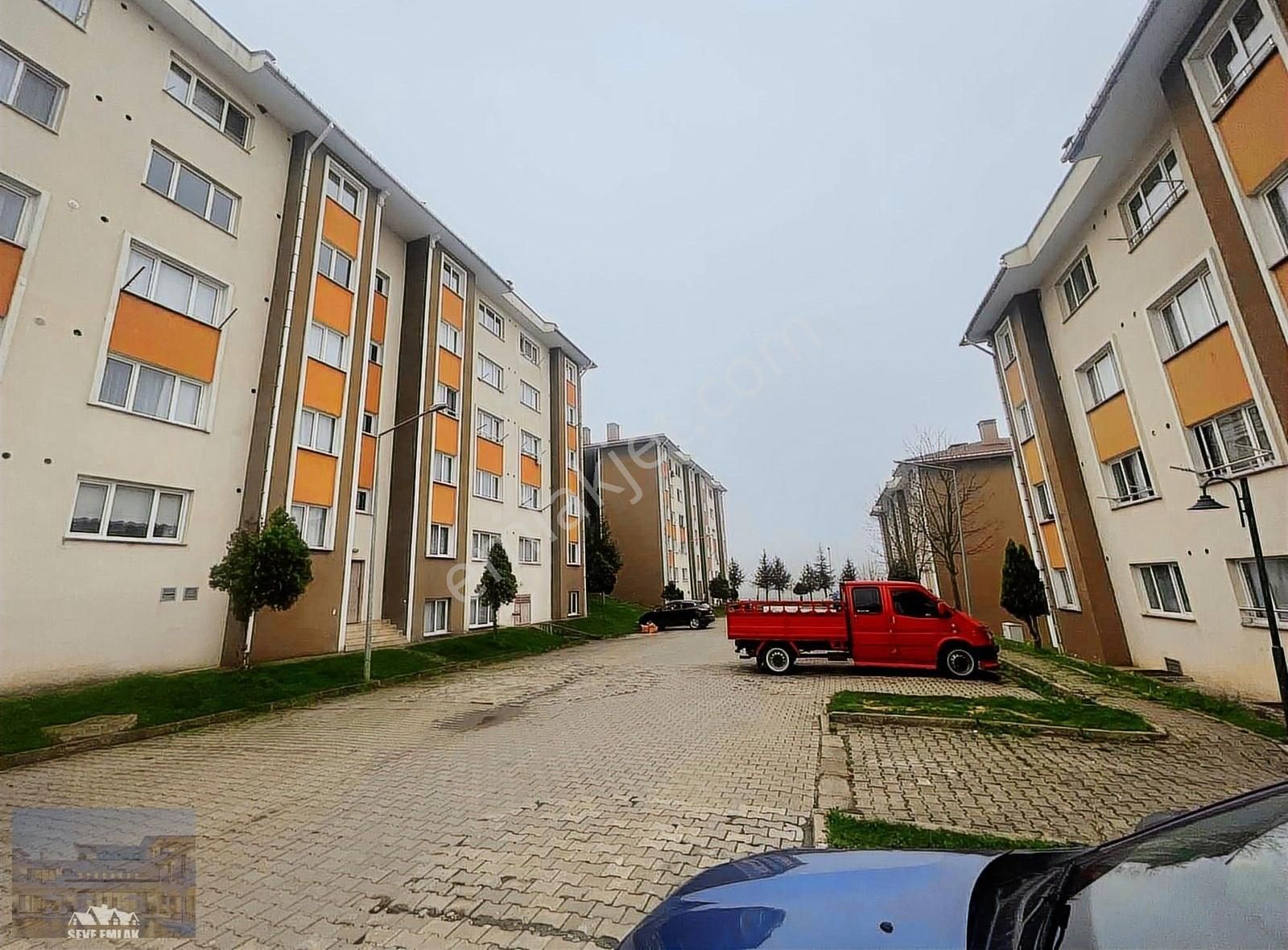 Yıldızlı Toki'den Kiralık Eşyalı 1+1 Daire - Görsel 8