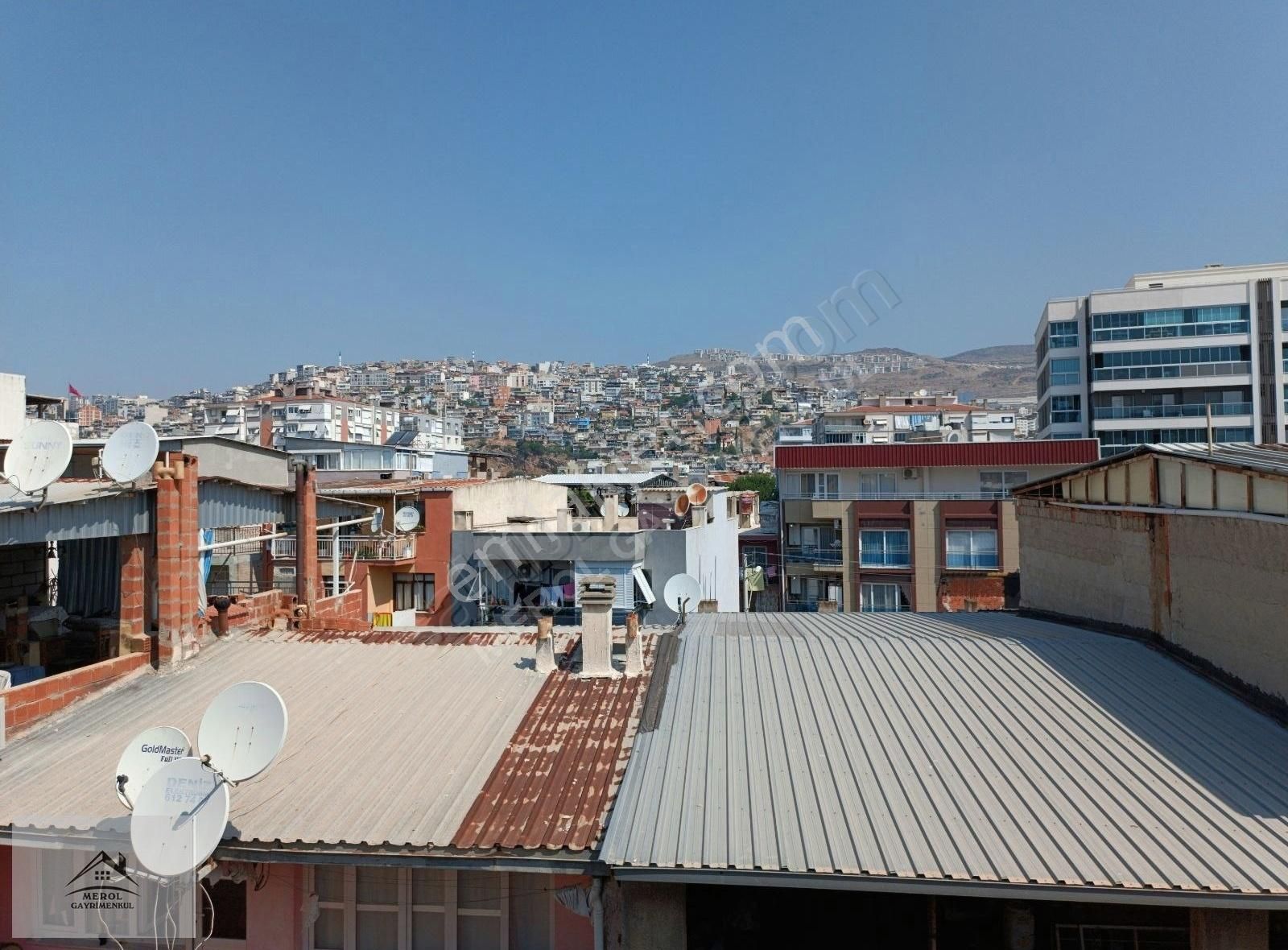 Bayraklı Tepekulede Kat Mülkiyetli 3 Katlı Müstakil Bina - Görsel 32