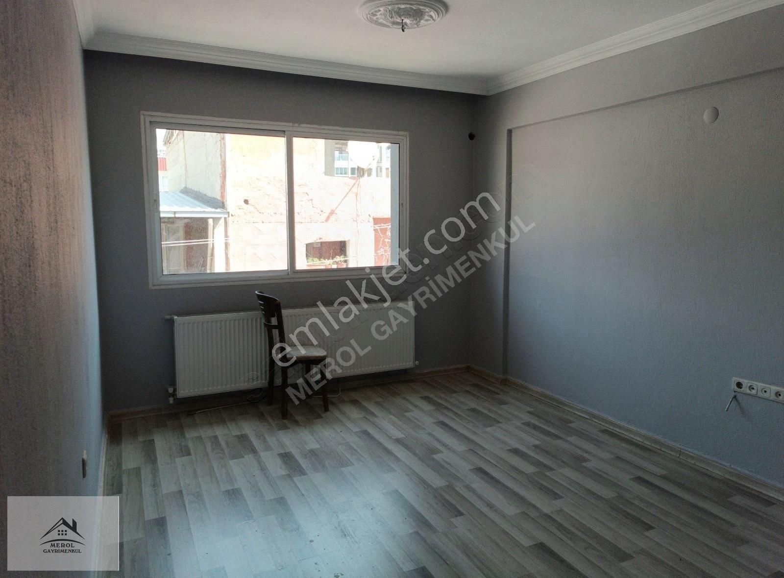 Bayraklı Tepekulede Kat Mülkiyetli 3 Katlı Müstakil Bina - Görsel 7