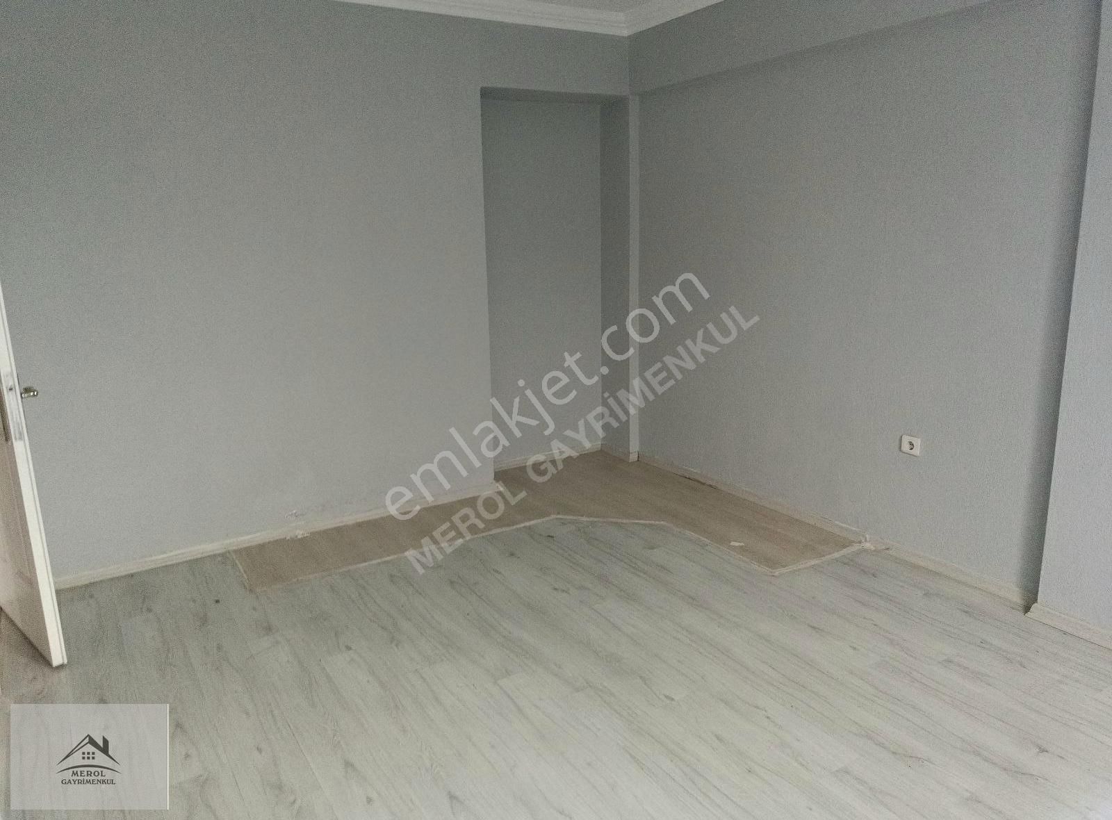 Bayraklı Tepekulede Kat Mülkiyetli 3 Katlı Müstakil Bina - Görsel 5