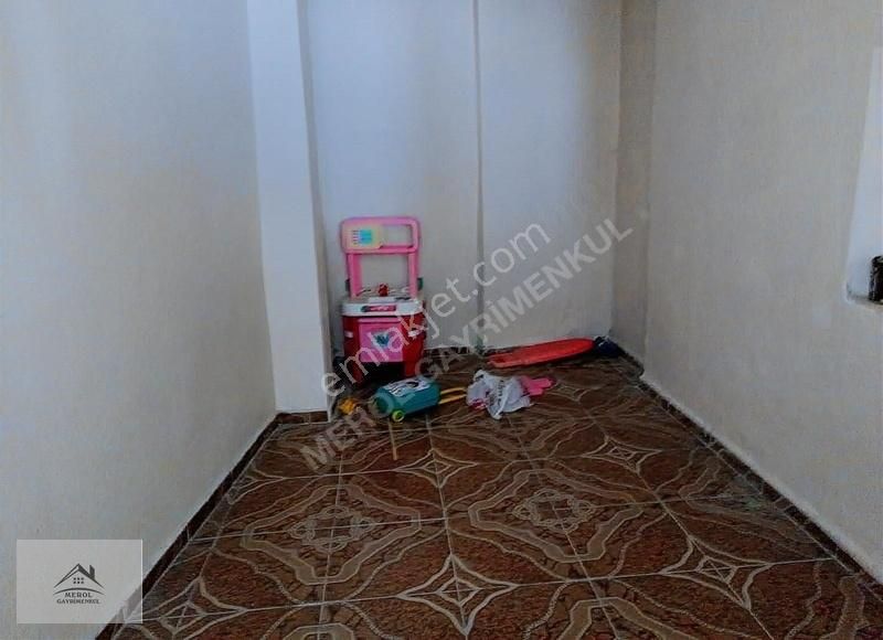 Konak Ballıkuyuda 3 Katlı Müstakil Ev Satılık - Görsel 18