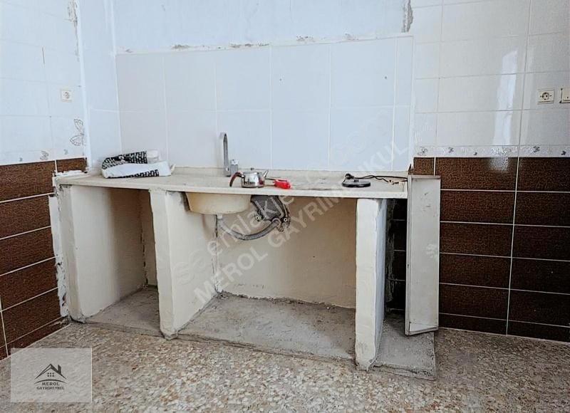 Konak Ballıkuyuda 3 Katlı Müstakil Ev Satılık - Görsel 22