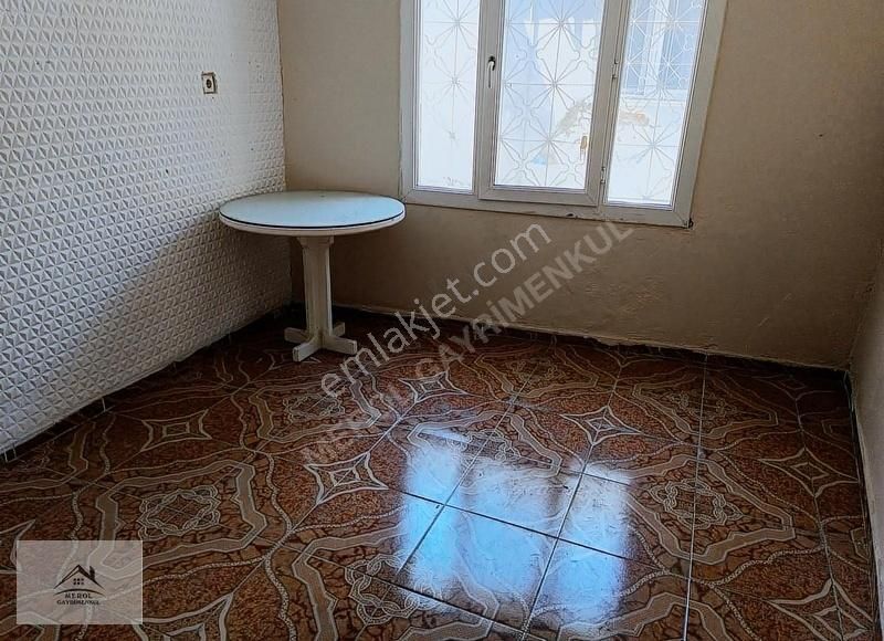 Konak Ballıkuyuda 3 Katlı Müstakil Ev Satılık - Görsel 7