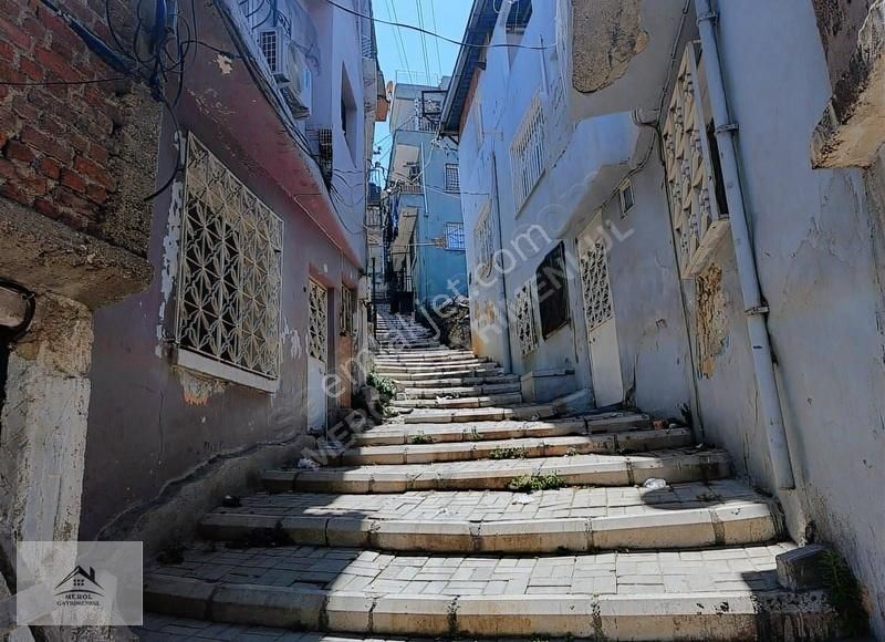 Konak Ballıkuyuda 3 Katlı Müstakil Ev Satılık - Görsel 10